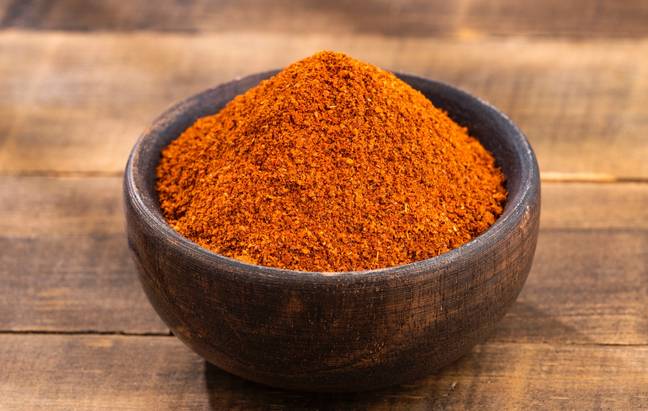 Il s’agit simplement de poivrons rouges séchés et écrasés. Crédit : Getty Images