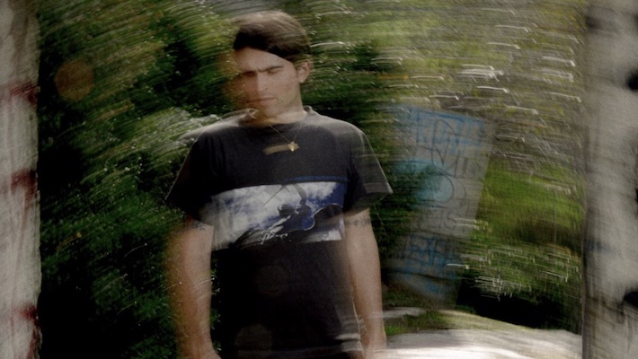 Vegyn et Ethan P. Flynn ont du mal à passer « 9 jours supplémentaires » sur le dernier single du prochain album de Vegyn