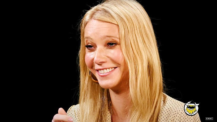 Gwyneth Paltrow a confirmé à « Hot Ones » que la légende est vraie : Bill Clinton s'est endormi pendant l'un de ses films
