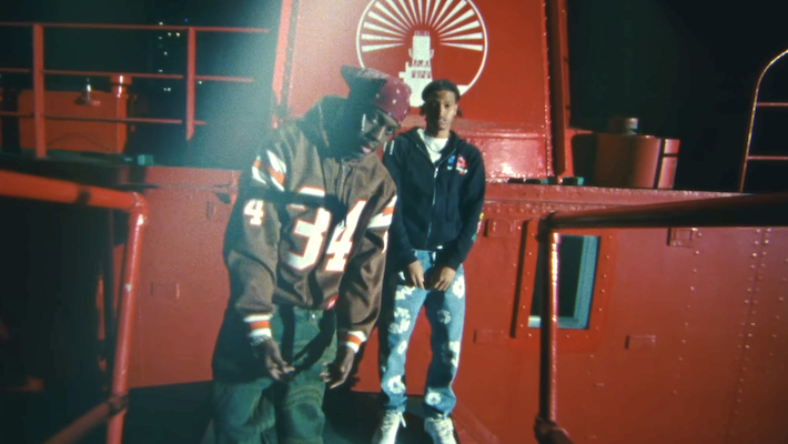 Lil Yachty poursuit sa conquête mondiale du rap avec la star montante britannique du forage Nemzzz sur "It's Us"