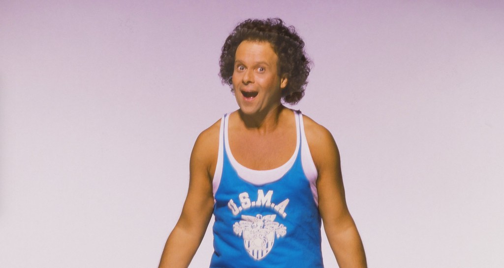 Richard Simmons s'est excusé d'avoir semé la « confusion » avec des messages alarmants sur la « mort » (ce qu'il n'est pas)