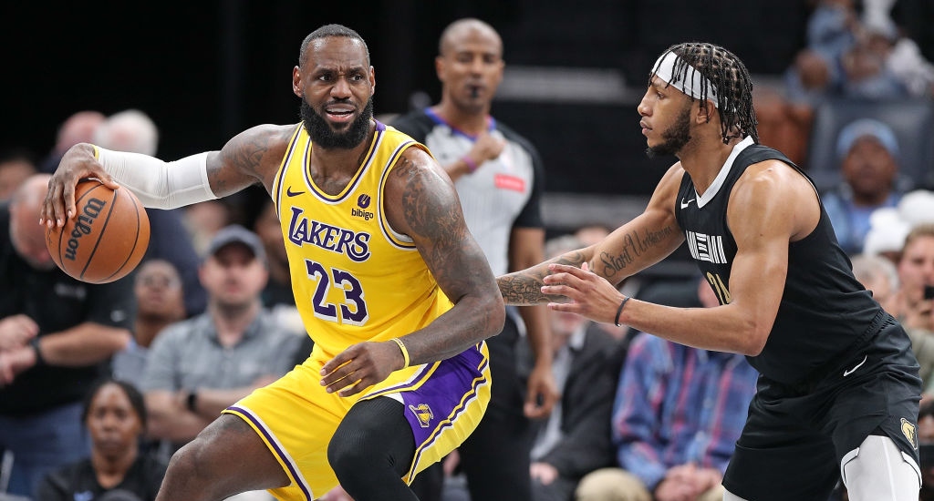 Les Lakers et les Grizzlies ont joué un match de 49 minutes en raison d'une erreur de réinitialisation de l'horloge au troisième quart-temps