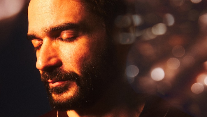 Jon Hopkins annonce son nouvel album tentaculaire « Ritual » avec une grande vidéo pour « Evocation »