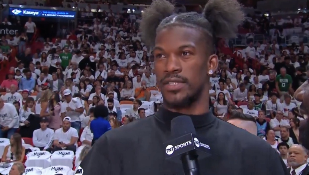 Jimmy Butler est « fatigué d'entendre parler » de Boston après que le Heat ait remporté le deuxième match