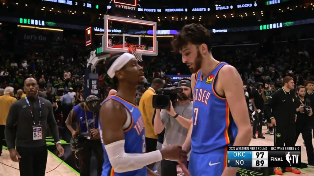 Le Thunder a terminé un balayage des pélicans lors du quatrième match