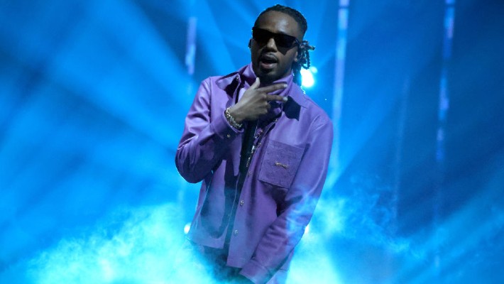 Metro Boomin a partagé que son téléphone avait été piraté et que le pirate informatique avait tenté de commander des produits Balenciaga d'une valeur de 23 000 $