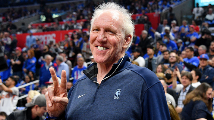 Bill Walton, membre du Temple de la renommée, est décédé à 71 ans après une bataille contre le cancer