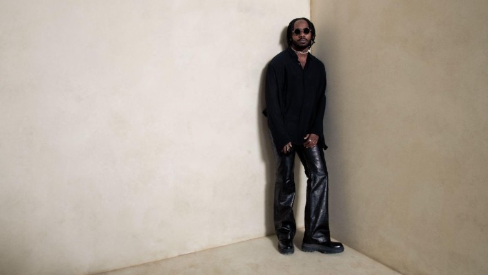 Channel Tres et Barney Bones reviennent sur le temps dans "Berghain" sur leur nouveau single