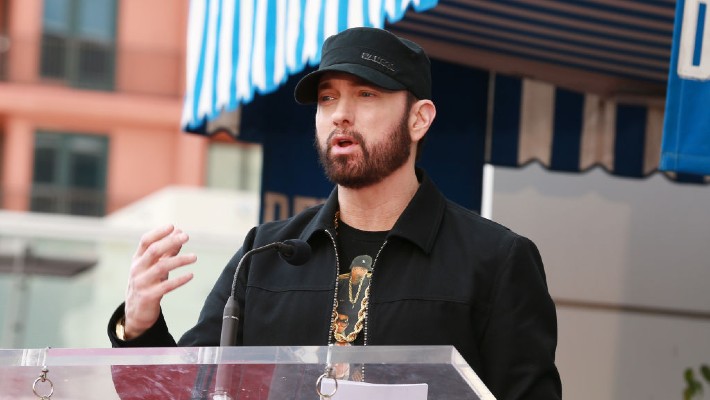 Eminem vient pour Megan Thee Stallion, Paul Rosenberg et ses propres enfants sur sa nouvelle chanson "Houdini"