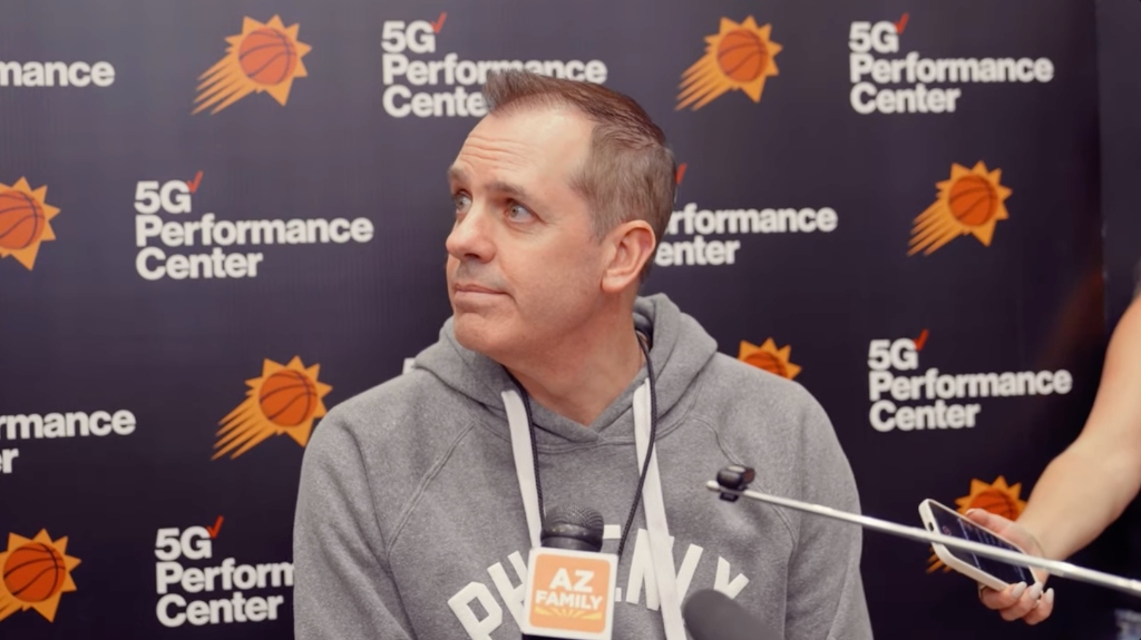 Les Phoenix Suns ont licencié Frank Vogel après une saison