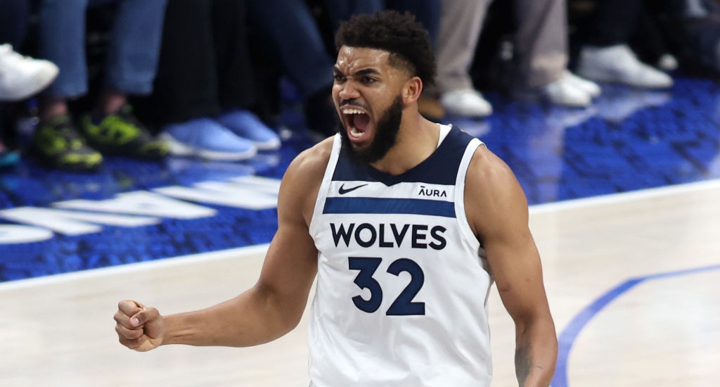 Les Wolves ont organisé une grande soirée avec Anthony Edwards pour remporter le quatrième match contre les Mavs