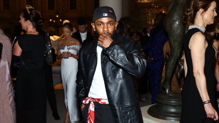 Les chansons Drake Diss de Kendrick Lamar auraient rapporté au rappeur six chiffres en termes de revenus de streaming