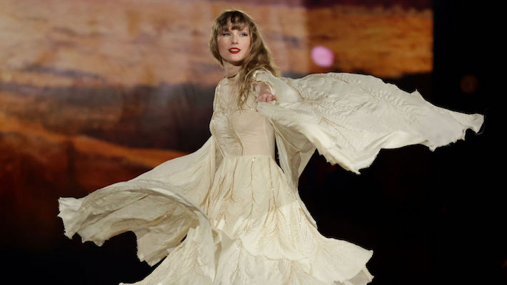 Comment obtenir une pièce d'identité Taylor Swift « Le département des poètes torturés »