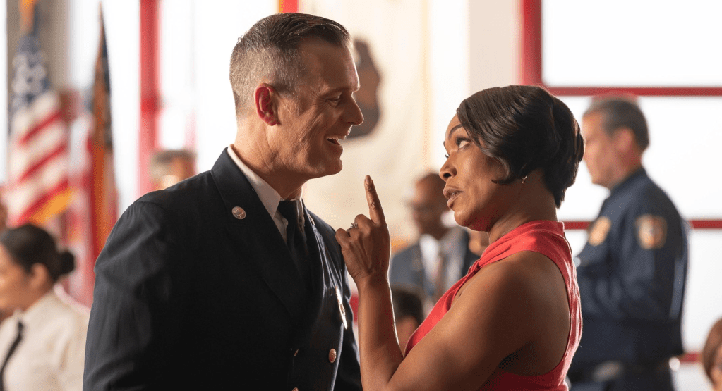 '9-1-1' Saison 8 : tout ce qu'il faut savoir sur la série très populaire d'ABC sur les premiers intervenants