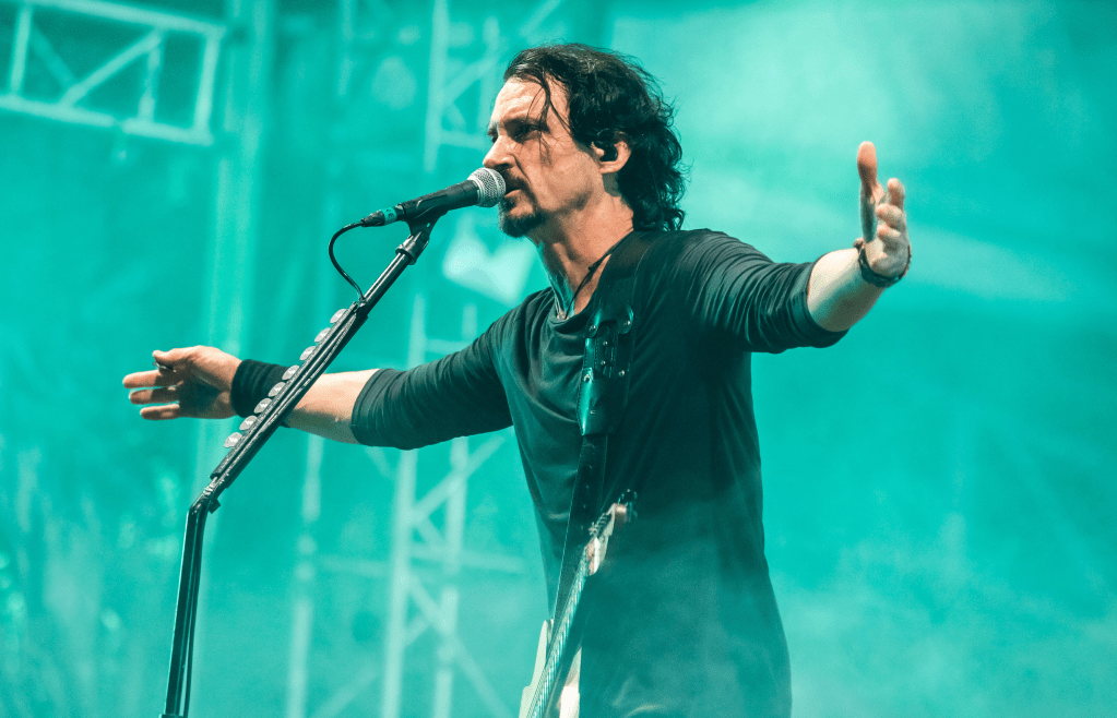 Gojira était tellement extrêmement métal pour sa performance à la cérémonie d'ouverture des Jeux olympiques de 2024 qui a marqué l'histoire