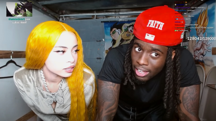 Kai Cenat a demandé à Ice Spice de faire du freestyle, mais elle a choisi d'être plus NSFW et de simplement twerker à la place