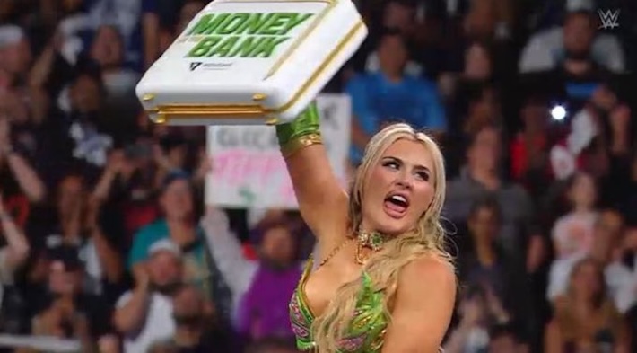 Tiffany Stratton a remporté la mallette Money In The Bank pour femmes