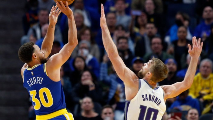 sabonis au curry