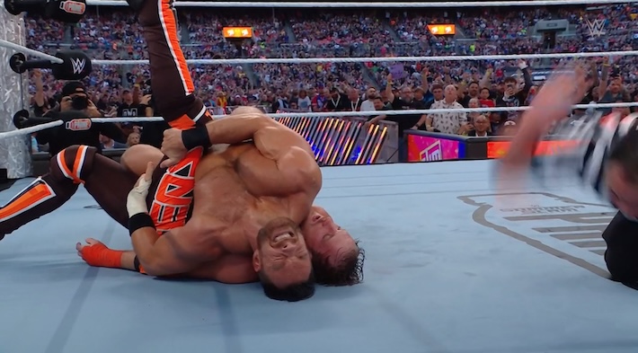 LA Knight a remporté le championnat des États-Unis contre Logan Paul à SummerSlam