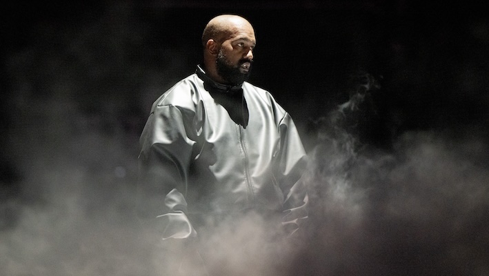 La setlist de « Vultures Listening Experience » de Kanye West expose presque l'intégralité de son catalogue en Corée du Sud