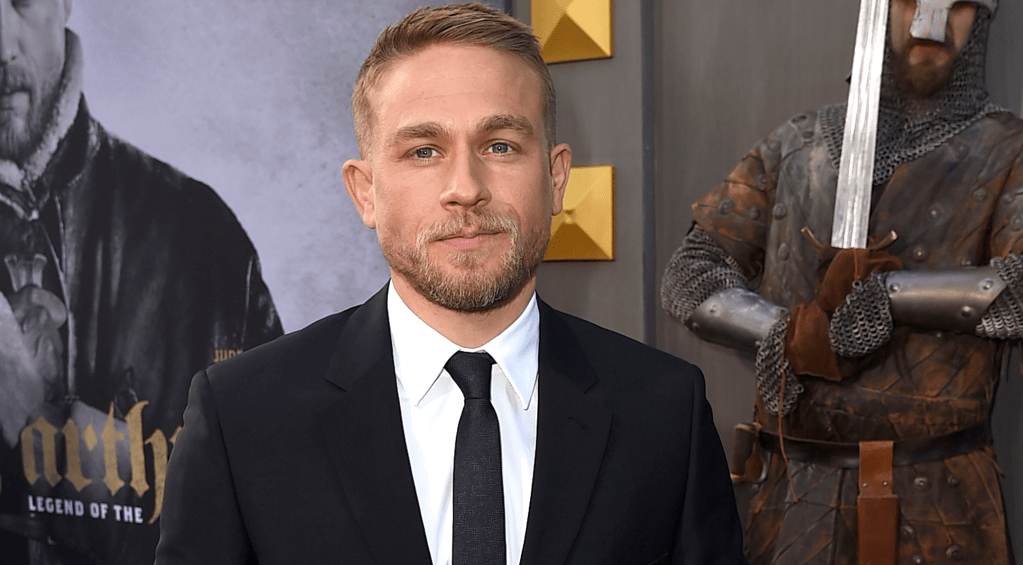 Saison 1 de « Criminal » : tout ce qu'il faut savoir sur le retour de Charlie Hunnam à la télé pour Amazon