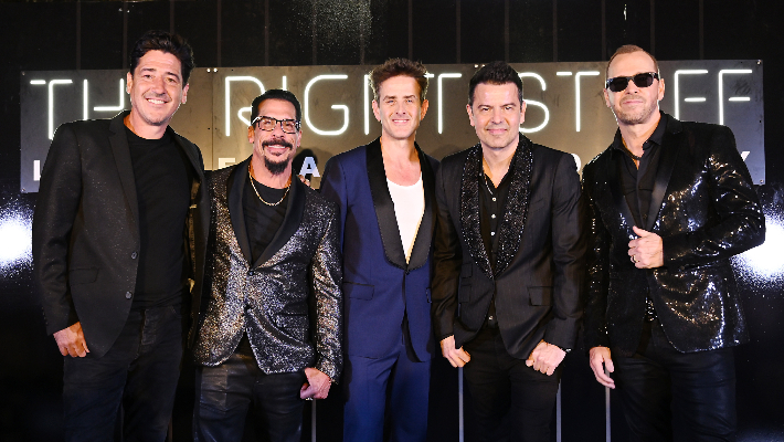 Les New Kids On The Block se rendent à Las Vegas avec « l'étoffe idéale » pour leur toute première résidence à Sin City