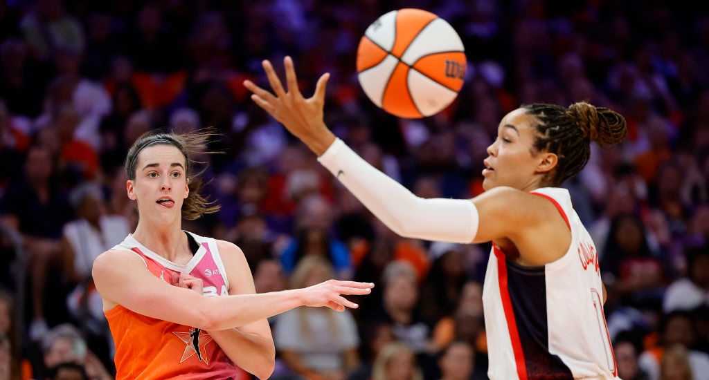 Caitlin Clark et Napheesa Collier sont la recrue de l'année et la joueuse défensive de l'année de la WNBA