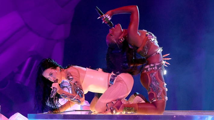 Doechii a rejoint Katy Perry aux MTV VMA 2024 pour lancer son single collaboratif « I'm His, He's Mine »