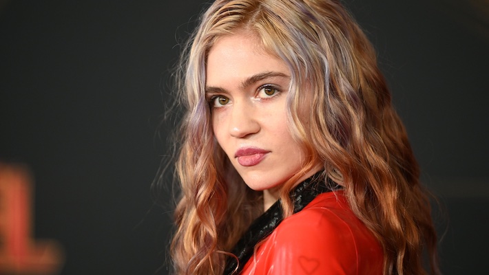 Grimes a une perspective nuancée sur l'utilisation de l'IA pour faire de la musique : « Nous devrions nous battre pour la particularité des humains, mais… »