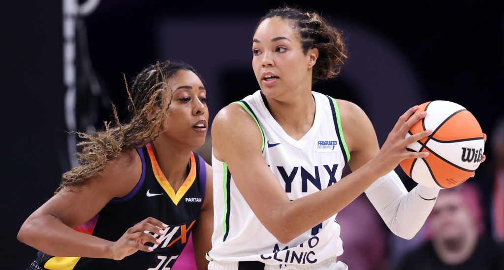 Les Lynx ont réussi à s'en sortir avec une victoire au premier match malgré un déficit de 23 points de Phoenix