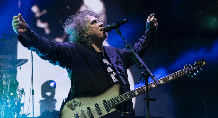 The Cure est de retour avec une nouvelle chanson « Alone » de leur premier album en 16 ans, « Songs Of A Lost World »