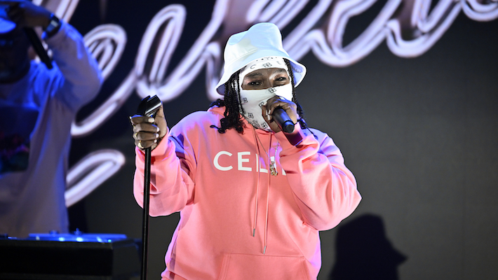 Leikeli47 choque les fans en annonçant « Leikeli Ft. » 47', le nouvel album du rappeur après une interruption de deux ans