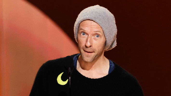 Chris Martin dit que Coldplay est « à deux albums appropriés » de la retraite une fois que « Moon Music » est sorti