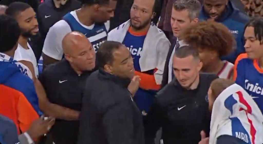 Donte DiVincenzo et Rick Brunson ont dû être séparés après les Knicks-Wolves