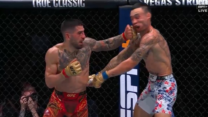 Ilia Topuria a éliminé Max Holloway pour conserver le titre poids plume de l'UFC à l'UFC 308