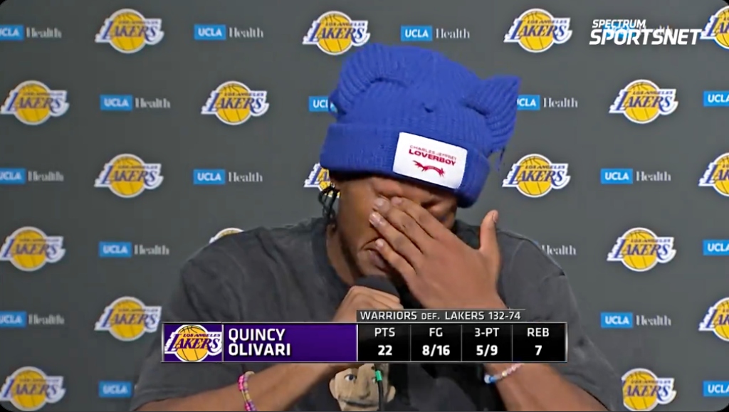 La recrue des Lakers, Quincy Olivari, a ravagé ses larmes en parlant de sa rencontre avec Steph Curry