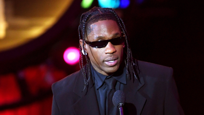 Le discours I Am Hip Hop de Travis Scott aux BET Hip-Hop Awards 2024 comprenait un coup subtil aux critiques en début de carrière