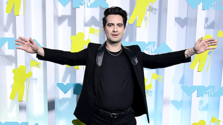 Panique! At The Disco, Blink 182 et Avril Lavigne sont en tête d'affiche quand nous étions jeunes 2025