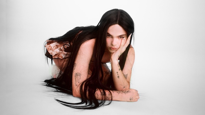 Benee est un « animal » sur son nouveau single influencé par le hip-hop
