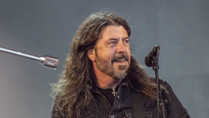 Dave Grohl chercherait à se réconcilier avec sa femme après la confession de son bébé "né hors de mon mariage"