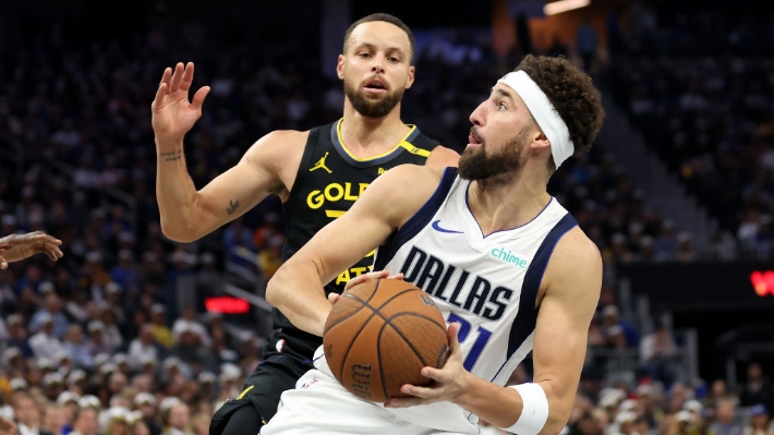 Draymond Green affirme que Steph avait du jus supplémentaire pour les Warriors-Mavs parce que Klay l'a « fantôme »
