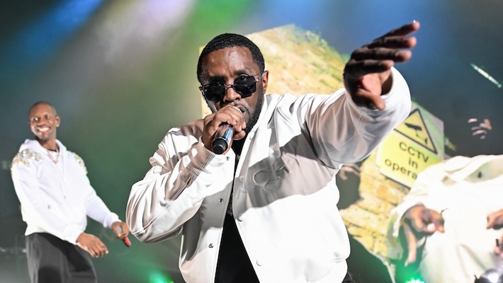 La demande d'assignation à résidence de Diddy jusqu'à son procès en 2025 aurait été rejetée par un juge