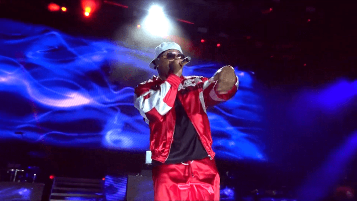 La performance du festival Rock The Bells de LL Cool J arrive sur MTV en tant que spécial « Unplugged »