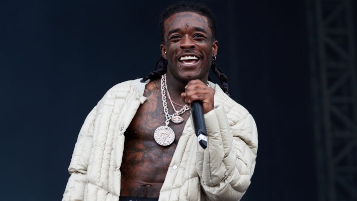 Lil Uzi Vert semble avoir confirmé la théorie des fans selon laquelle "Eternal Atake 2" a été sorti pour se retirer de leur contrat avec le label