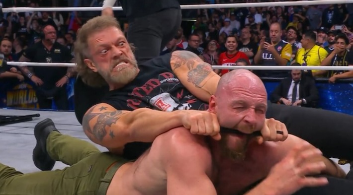 Adam Copeland est revenu avec FTR à la fin du monde AEW