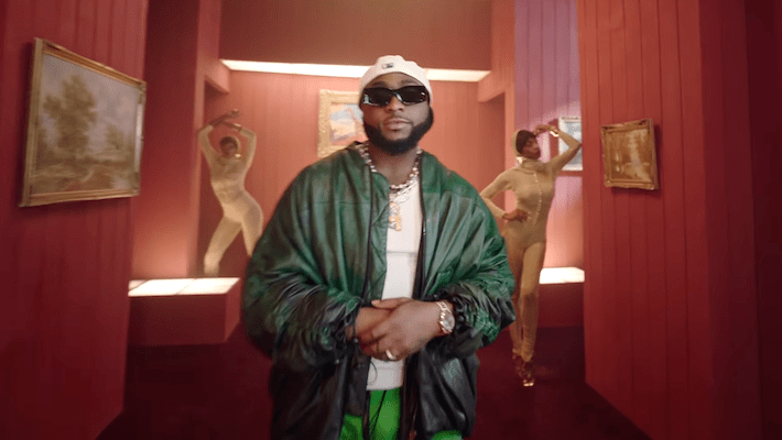Davido annonce son nouvel album « 5ive » avec la vidéo légère « Funds »
