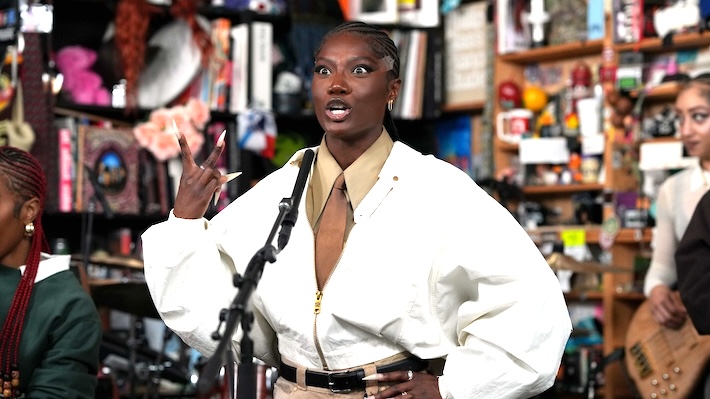 Doechii termine son année 2024 exceptionnelle avec un concert saisissant de NPR Music Tiny Desk