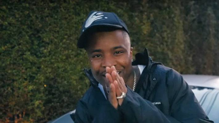 "Flow" d'IDK ne sera pas ignoré grâce à son nouveau single introspectif