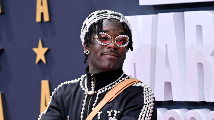 Lil Uzi Vert blâme les fuyards pour les réponses défavorables à leurs chansons inédites