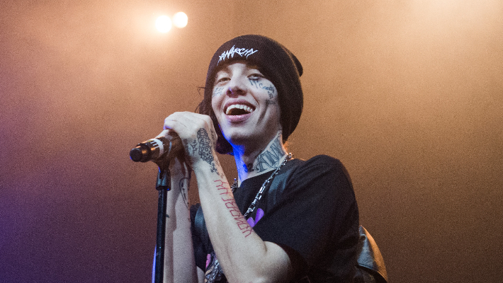 Lil Xan serait recherché par la police après avoir prétendument agressé un spectateur lors d'un récent spectacle